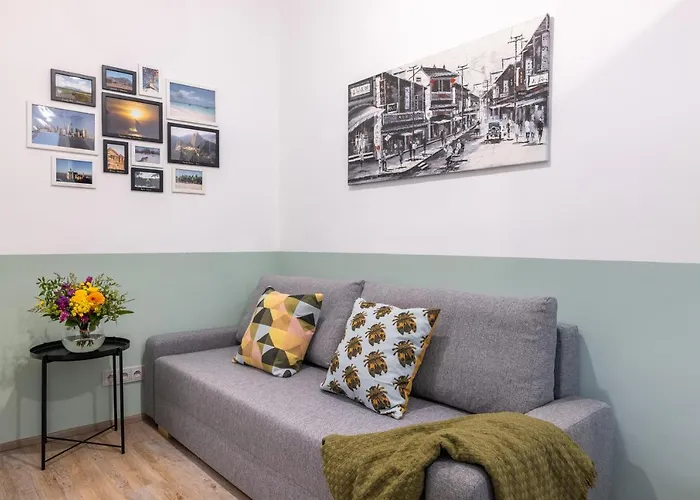 Cute 1Bedroom Center Apartment
