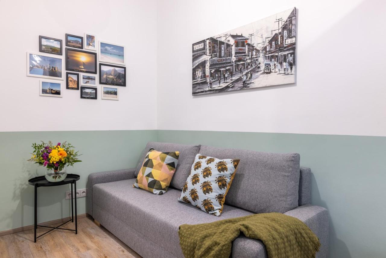 Cute 1bedroom Center * Praha